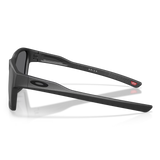 Oakley Briza