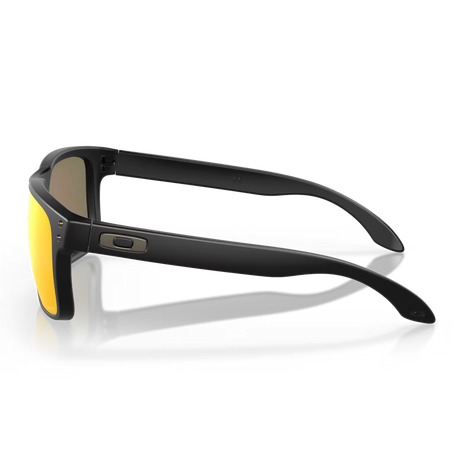 Oakley Holbrook