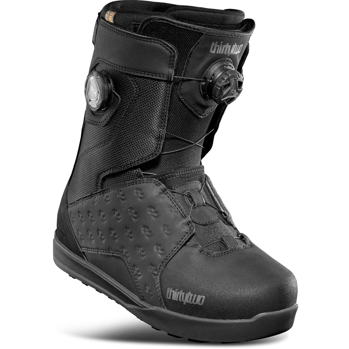 Thirtytwo Lashed Double Boa